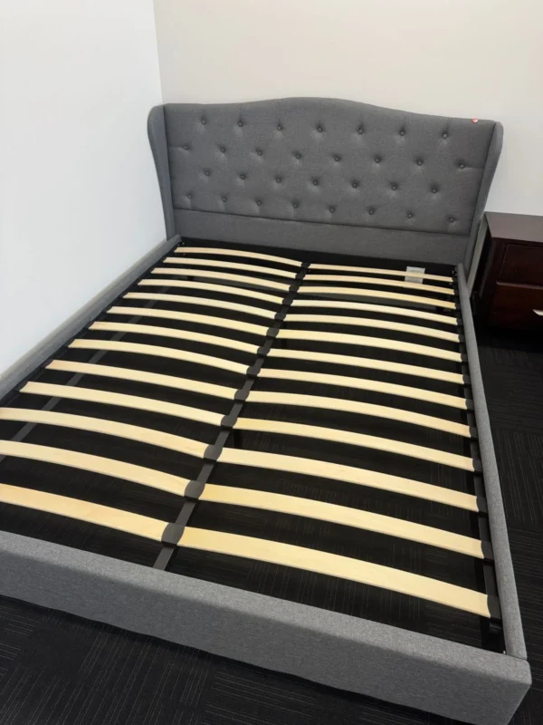 King Fabric Pier Bed