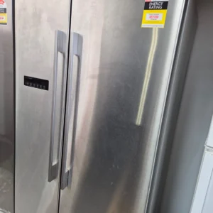 Fisher & Paykel 628L Fridge
