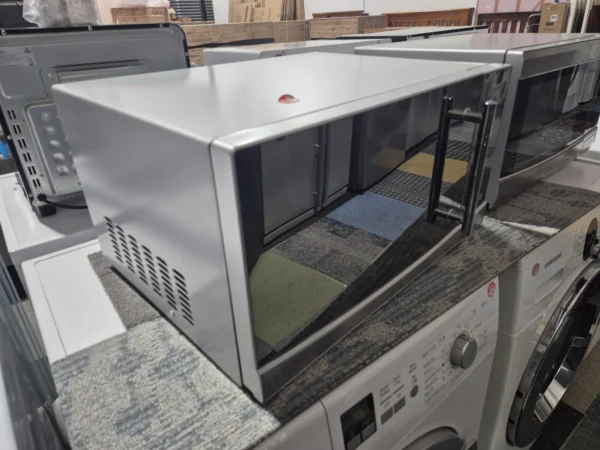Anko Microwave – Used Like New