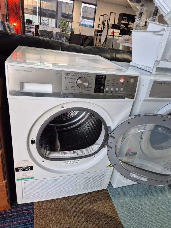 Fisher & Paykel 8kg Heat Pump Dryer like new
