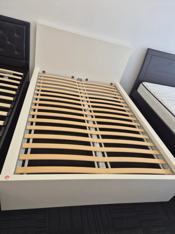 Stylish Double Bed Used Like New