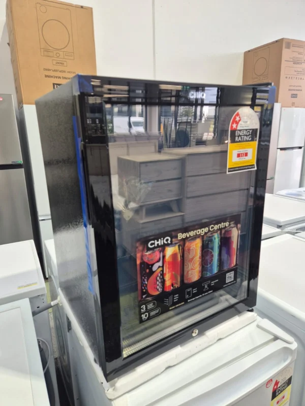 CHiQ Beverage Centre 64L new
