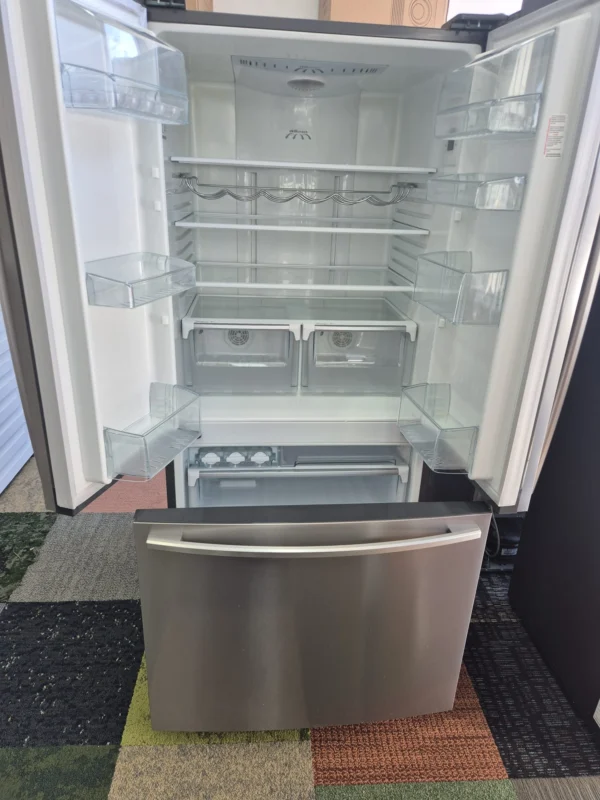 Westinghouse 510L Fridge