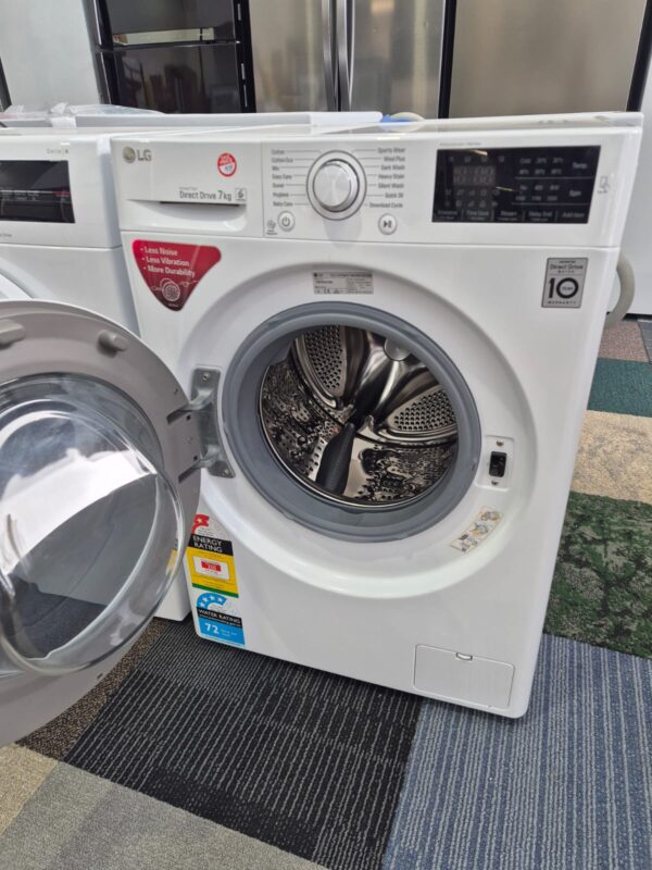 LG Front Loader Washer 7kg used like new