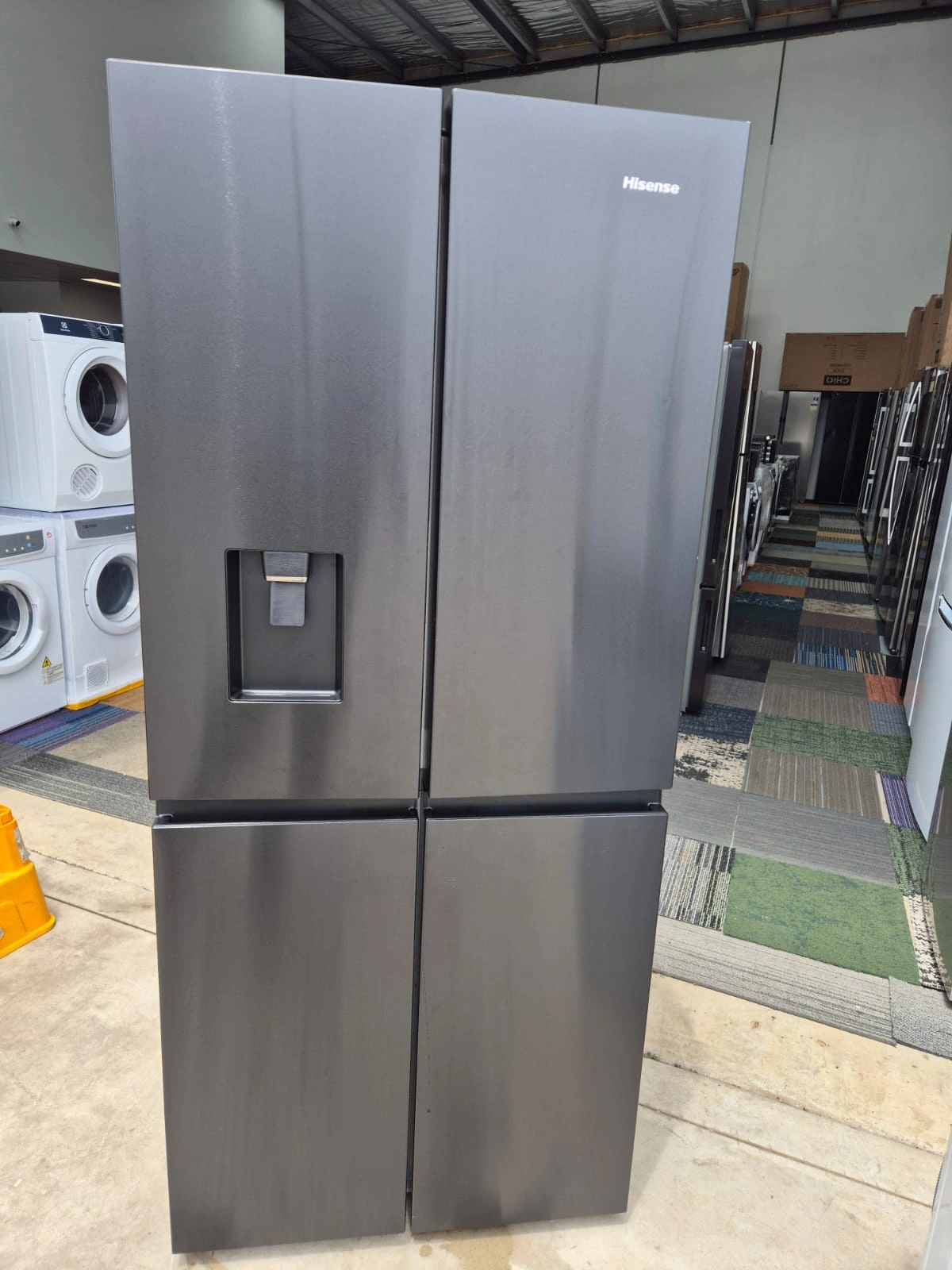 Hisense 454L Black Fridge
