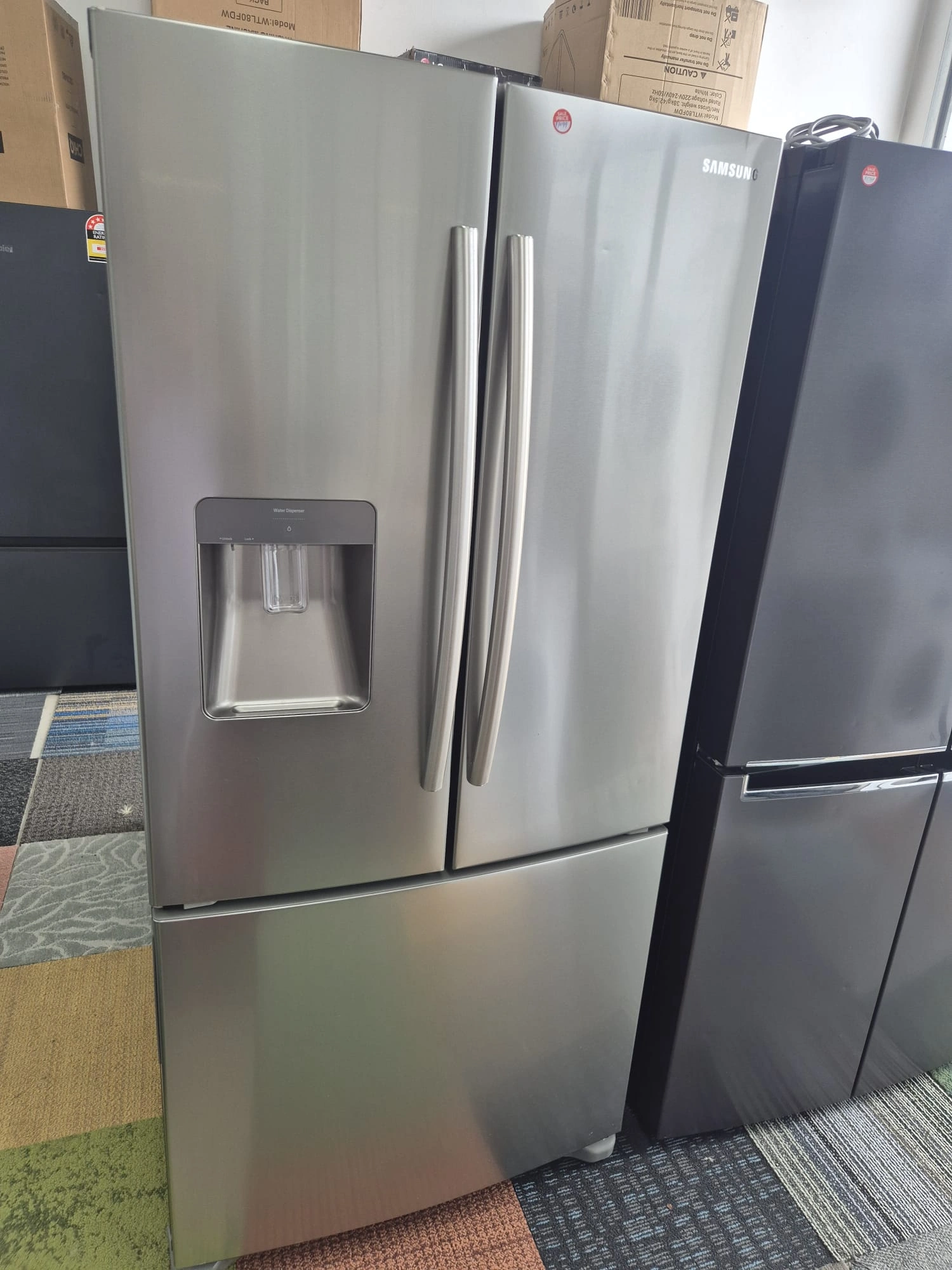 Samsung 533L French Door Fridge with Water Dispenser Like New condition