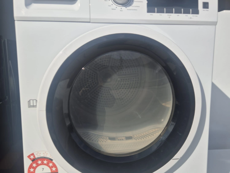 Sterling 8kg Heat Pump Dryer Used Like New Energy Efficient