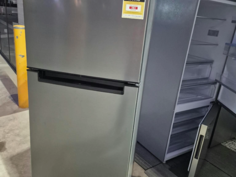 Seiki 362L Fridge Ued Like New Condition