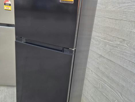 Solt 266L Fridge – Like New