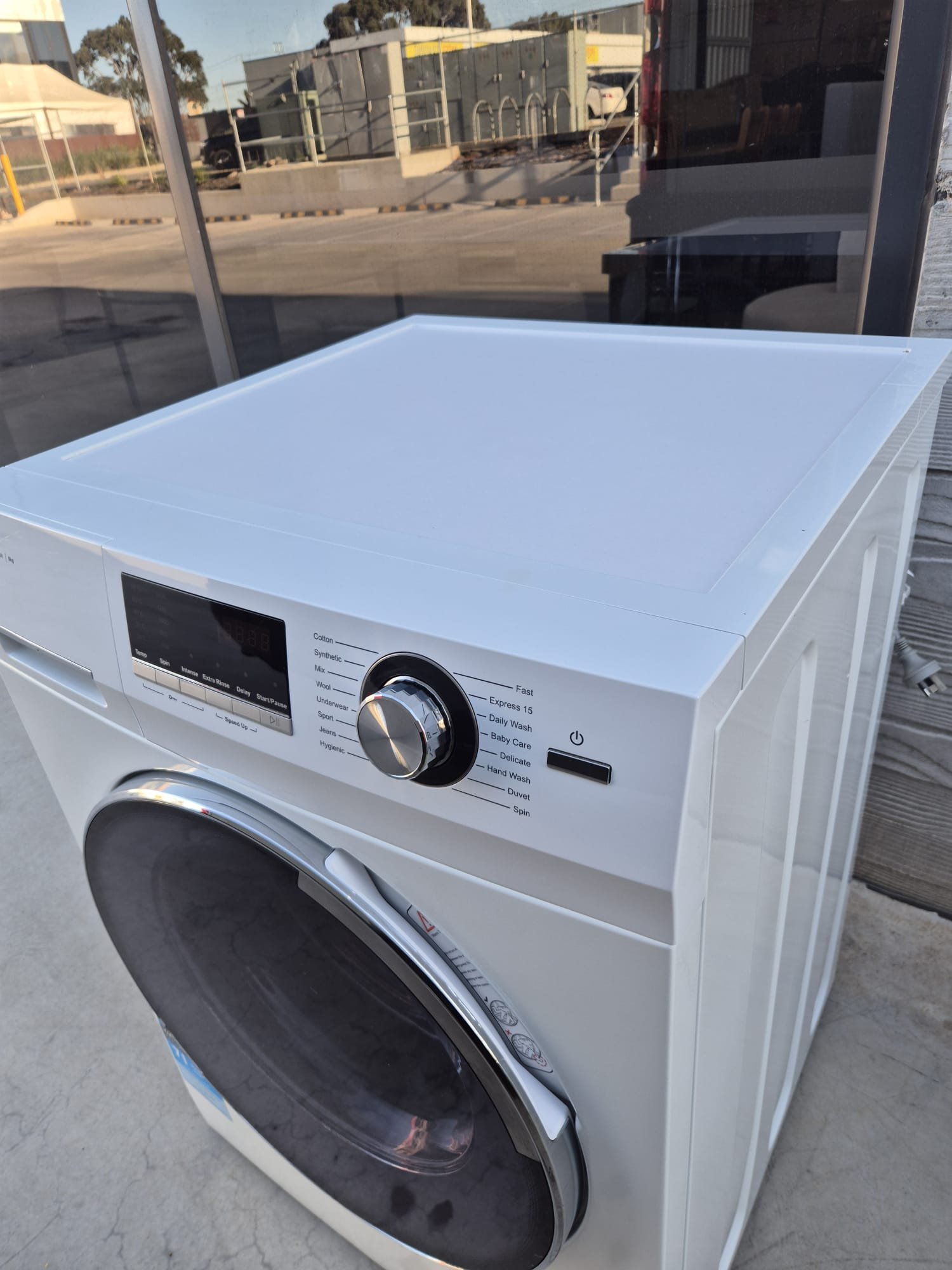 Haier 9kg Washing Machine – Like New